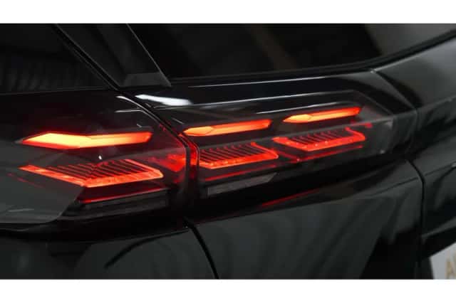 Peugeot 2008 (2024) thumbnail 23