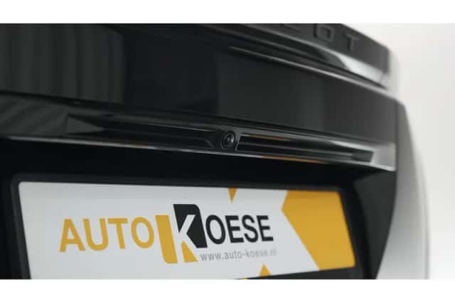 Peugeot 2008 (2024) thumbnail 4