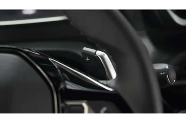 Peugeot 2008 (2024) thumbnail 36