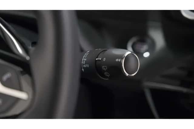 Peugeot 2008 (2024) thumbnail 38
