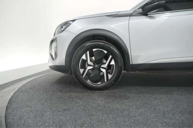 Peugeot 2008 (2024) thumbnail 19