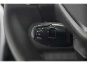 Peugeot 2008 (2024) thumbnail 36