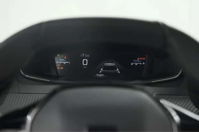 Peugeot 2008 (2024) thumbnail 38