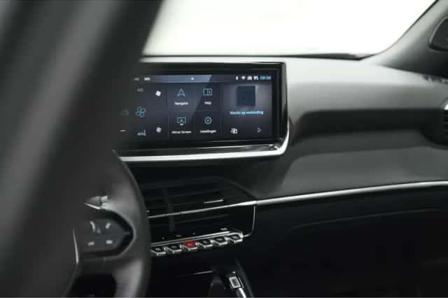 Peugeot 2008 (2024) thumbnail 45
