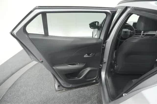 Peugeot 2008 (2024) thumbnail 60