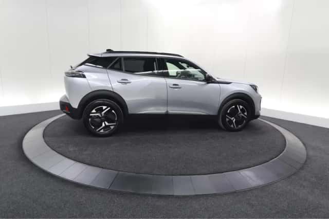 Peugeot 2008 (2024) thumbnail 9