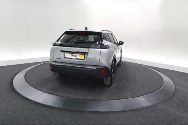 Peugeot 2008 (2024) thumbnail 10