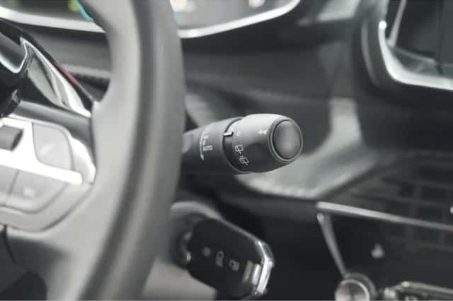 Peugeot 208 (2023) thumbnail 35