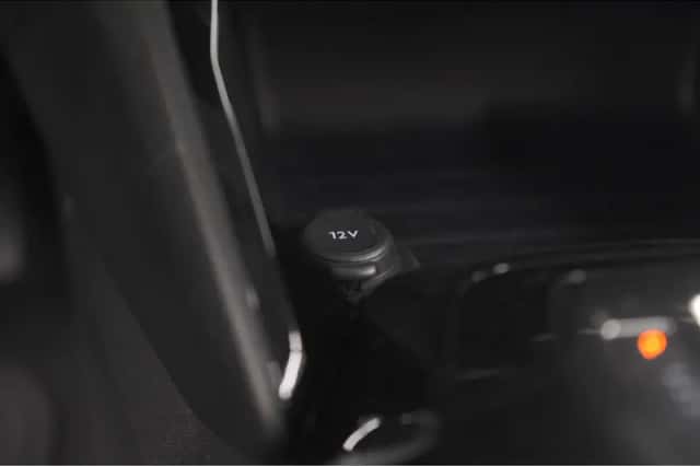 Peugeot 208 (2023) thumbnail 42