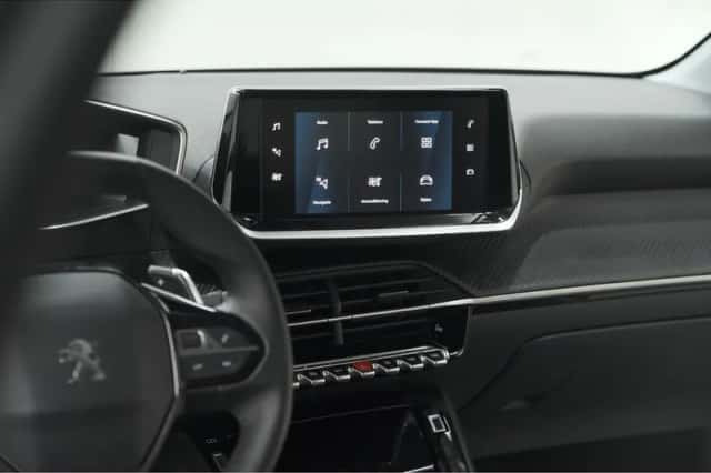 Peugeot 208 (2023) thumbnail 46