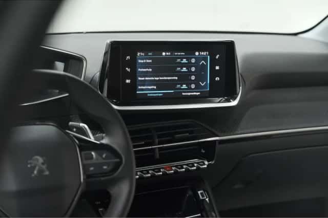 Peugeot 208 (2023) thumbnail 53