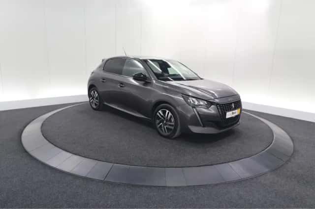 Peugeot 208 (2023) thumbnail 7