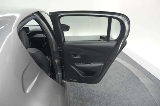 Peugeot 208 (2023) thumbnail 61