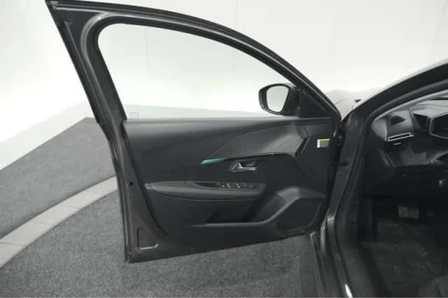 Peugeot 208 (2023) thumbnail 64