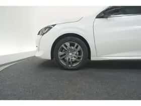 Peugeot 208 (2022) thumbnail 16