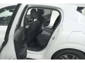 Peugeot 208 (2022) thumbnail 24