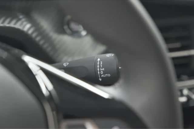 Peugeot 208 (2022) thumbnail 31