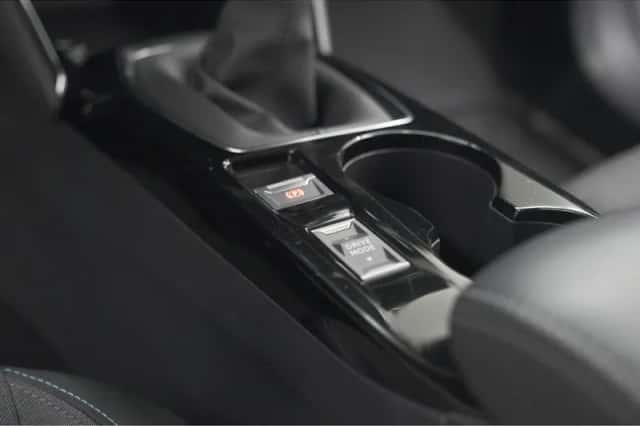 Peugeot 208 (2022) thumbnail 35