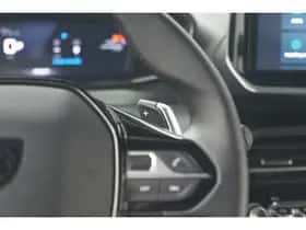 Peugeot 2008 (2024) thumbnail 35