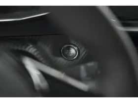 Peugeot 2008 (2021) thumbnail 35