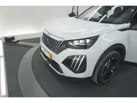 Peugeot 2008 (2024) thumbnail 17