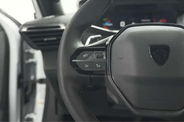 Peugeot 2008 (2024) thumbnail 34