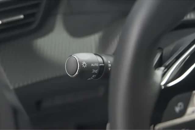 Peugeot 2008 (2024) thumbnail 38