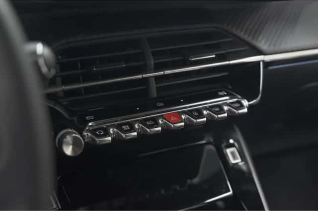 Peugeot 2008 (2024) thumbnail 47