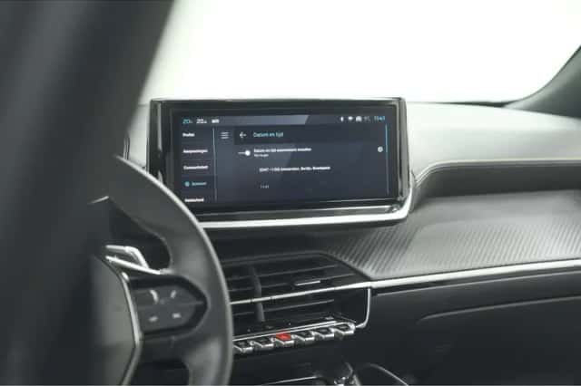 Peugeot 2008 (2024) thumbnail 51
