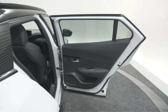 Peugeot 2008 (2024) thumbnail 64