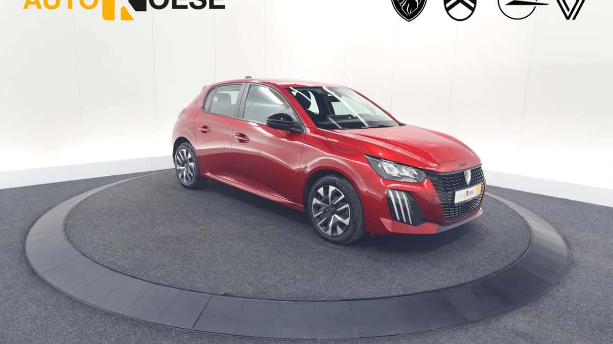 Peugeot 208 (2024) — foto 1