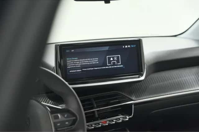 Peugeot 208 (2024) thumbnail 25