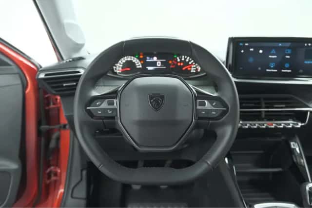 Peugeot 208 (2024) thumbnail 36