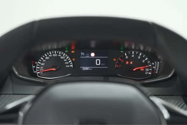 Peugeot 208 (2024) thumbnail 43