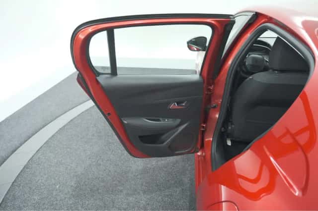 Peugeot 208 (2024) thumbnail 56