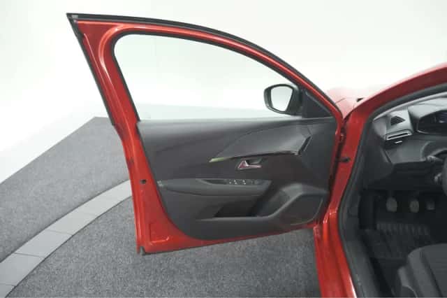 Peugeot 208 (2024) thumbnail 57