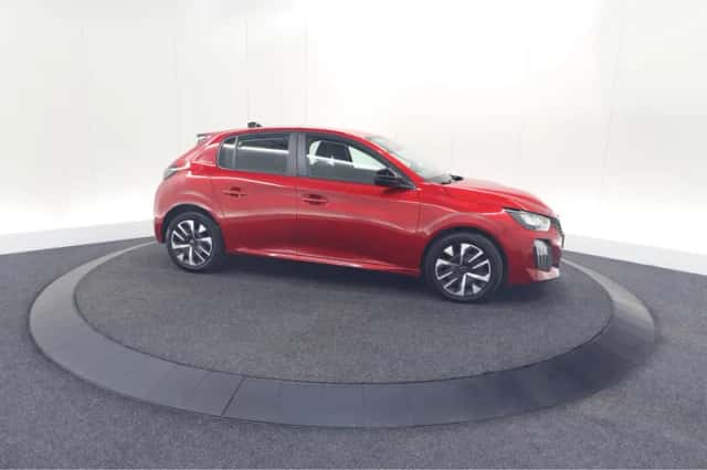 Peugeot 208 (2024) thumbnail 9