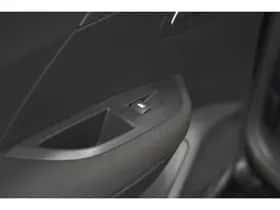 Peugeot 2008 (2023) thumbnail 26