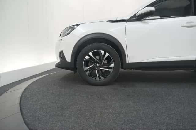 Peugeot 2008 (2020) thumbnail 17