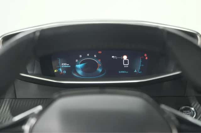 Peugeot 2008 (2020) thumbnail 36