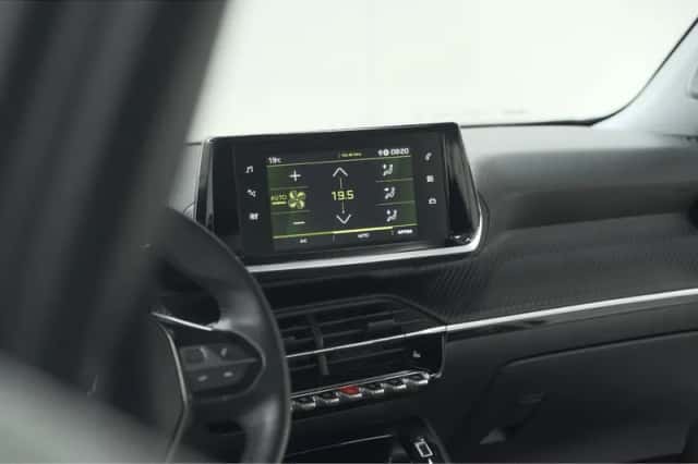 Peugeot 2008 (2020) thumbnail 50