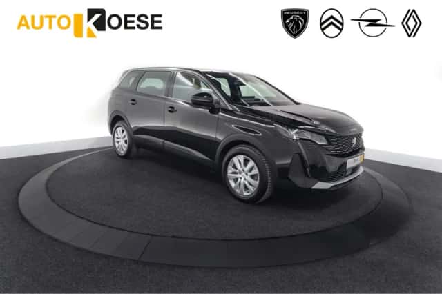 Peugeot 5008 (2023) thumbnail 1
