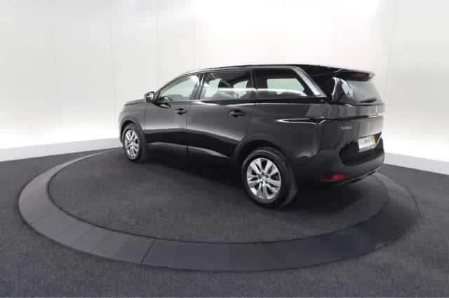 Peugeot 5008 (2023) thumbnail 12