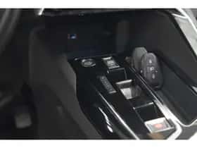 Peugeot 5008 (2023) thumbnail 42