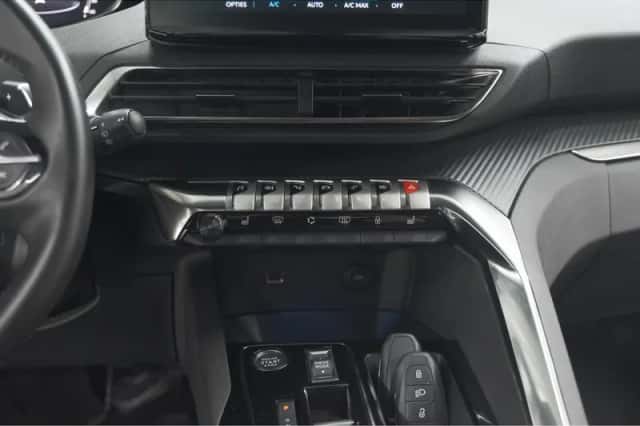 Peugeot 5008 (2023) thumbnail 46