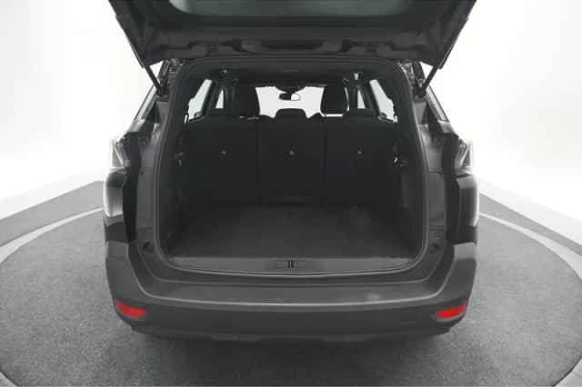 Peugeot 5008 (2023) thumbnail 61