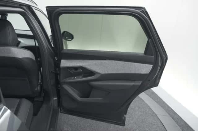 Peugeot 5008 (2025) thumbnail 57