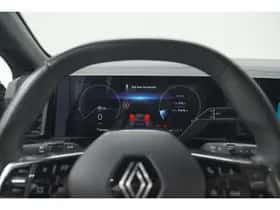 Renault Austral (2024) thumbnail 47