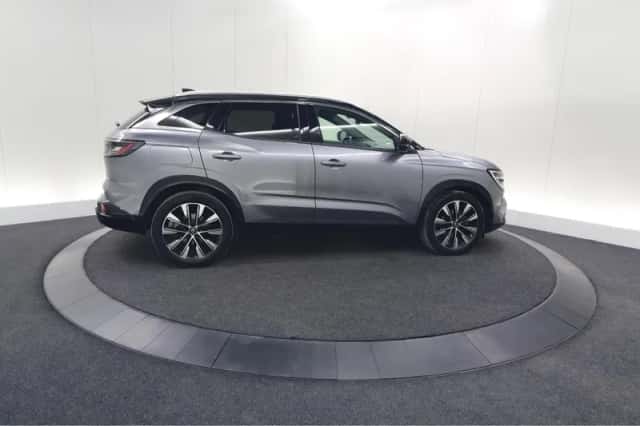 Renault Austral (2024) thumbnail 10