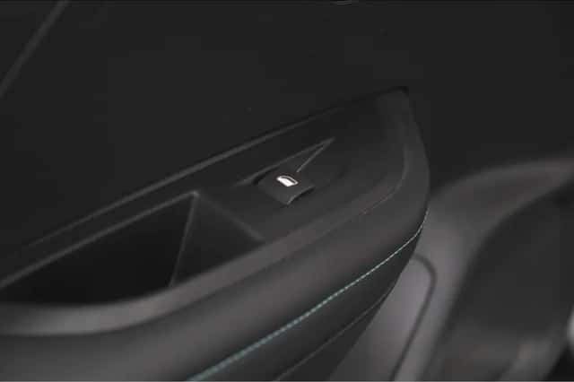 Peugeot 2008 (2021) thumbnail 26